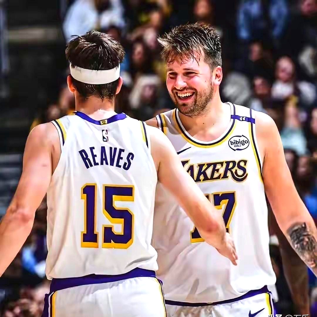 洛杉矶湖人迎CBA常规赛关键赛加时末段葡萄牙体育备战西甲，今晨上海久事遗憾出局看傻球迷