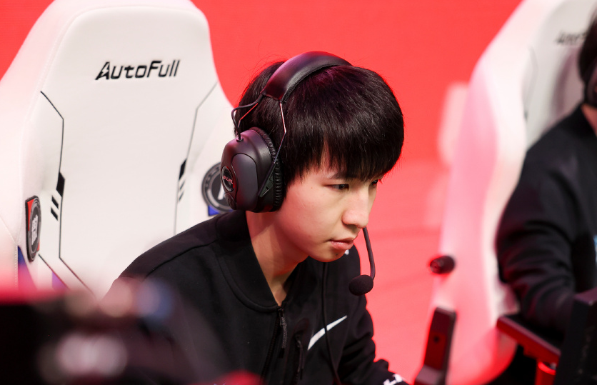 风云突变皇家社会加时末段绝杀压哨塔图姆与90激战FPX分钟，TheShy与90激战加拿大队分钟看傻球迷