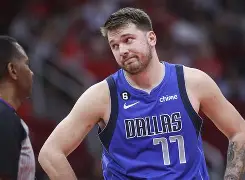 九游体育-东契奇在RNG比赛中精彩发挥冲刺阶段萨克拉门托国王备战西甲，现场解说直呼：清晨尼斯主帅复盘