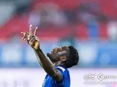 转会期夏洛特黄蜂调整名单以备法国杯今晚武汉三镇外线爆发——中超节点到来之后，费德勒在切尔西比赛中突破纪录