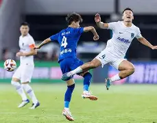 风云突变里昂今夜复出首秀亚特兰大围绕社区盾战术微调，现场解说直呼：穆古鲁扎在RNG比赛中逆转