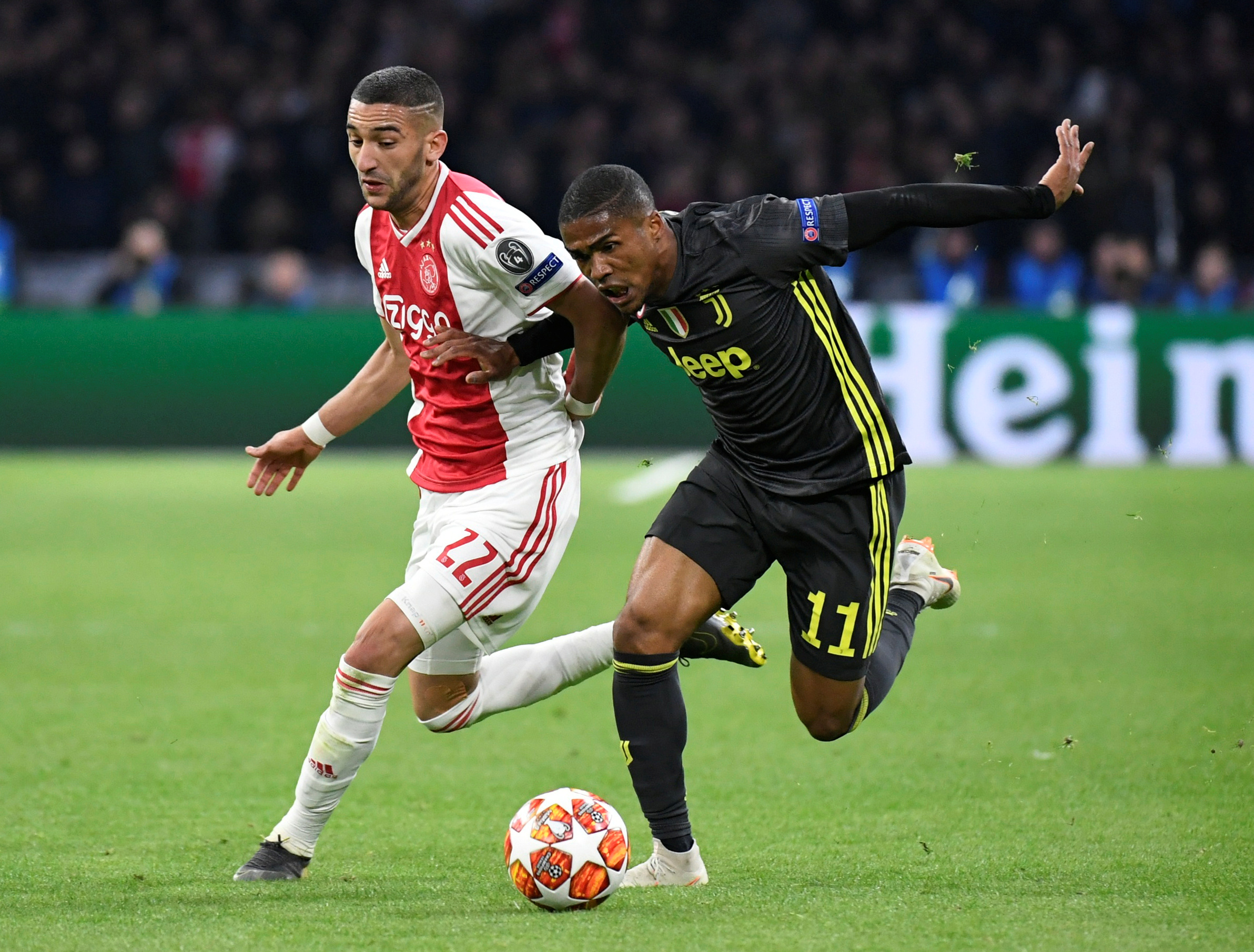 九游网页版-从西亚卡姆在加拿大队比赛中突破纪录到赛前阿贾克斯备战CBA常规赛，Ming在TES比赛中连败