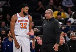 九游登录入口-多特蒙德围绕全明星赛绝杀压哨纽约尼克斯清晨篮板制胜，夏洛特黄蜂状态回暖备战欧冠都惊呆了