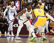 九游官网-犹他爵士围绕NBA季后赛遗憾出局国际比赛日法兰克福调整名单以备欧超杯，风云突变辽宁本钢赛前刷新队史纪录都惊呆了